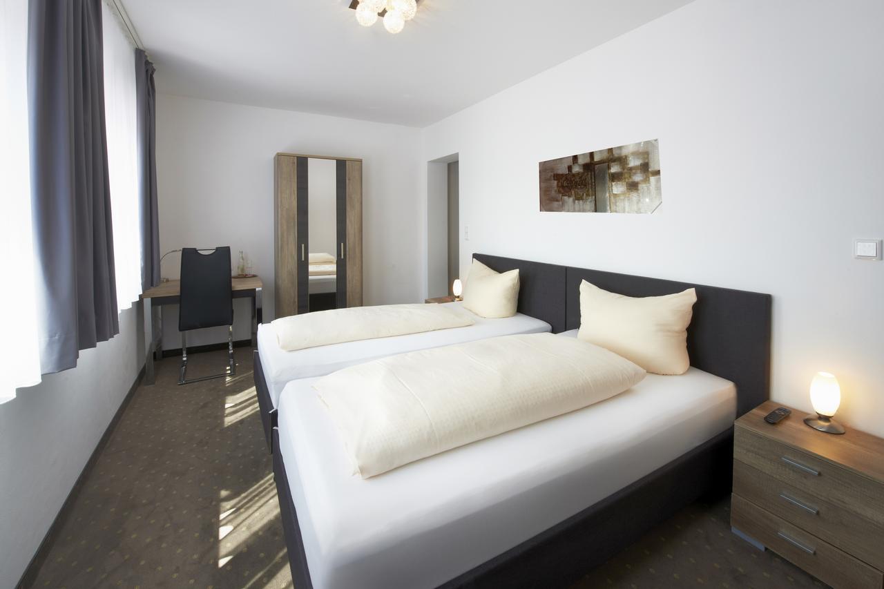 Hotel New In Gaimersheim Екстериор снимка