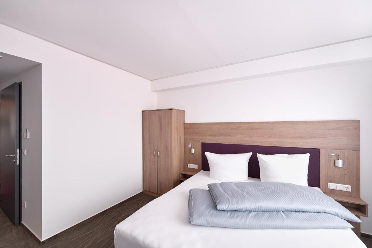 Hotel New In Gaimersheim Екстериор снимка